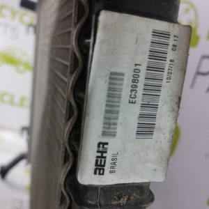 Radiador De Agua Nissan Versa 1.6 (03307113)