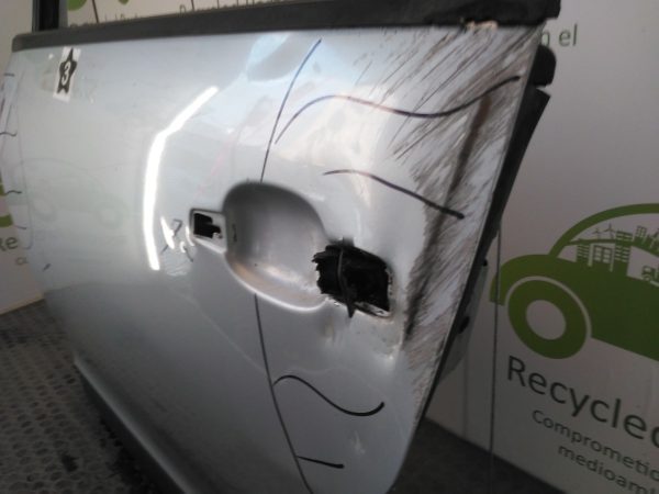 Puerta Trasera Izquierda Citroen C4 5p (02931537)