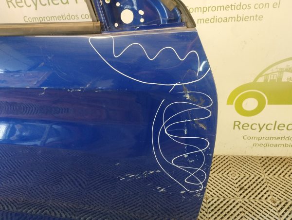 Puerta Delantera Derecha Peugeot 208 Ln (05127704)