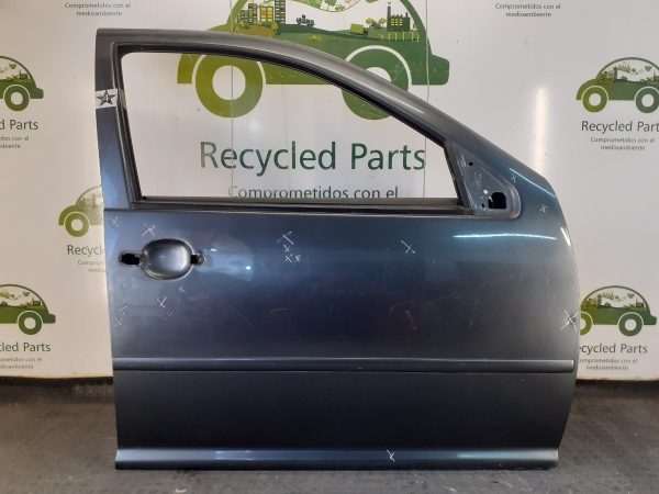 Puerta Delantera Derecha Vw Bora (04422088)
