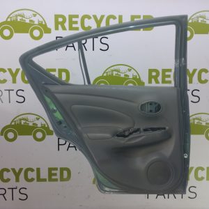 Puerta Trasera Izquierda Nissan Versa (04669953) Lp*