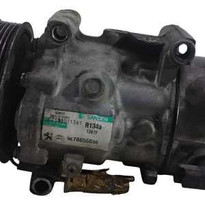 Compresor De A/a Peugeot 208 1.6 (06198333)