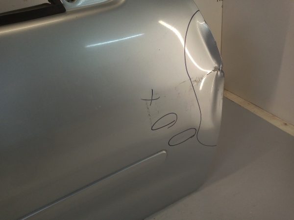 Puerta Delantera Derecha Vw Polo (03983936)