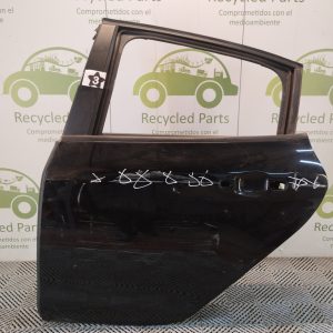 Puerta Trasera Izquierda Peugeot 208 (03668588)
