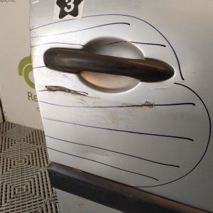 Puerta Delantera Derecha Renault Megane 2 (04814047)
