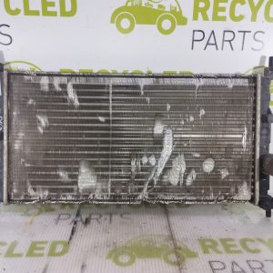 Radiador De Agua Chevrolet Corsa 1.6 (05700361)