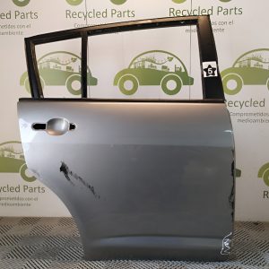 Puerta Trasera Derecha Nissan Tiida 5p (04983639)