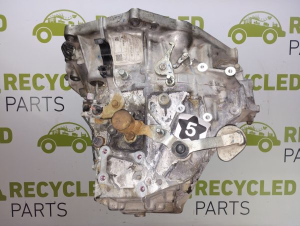 Caja De Velocidades Toyota Etios 1.5 16v (05567093)