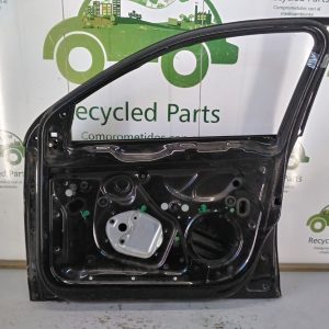 Puerta Delantera Derecha Vw Vento Lv (02755009)