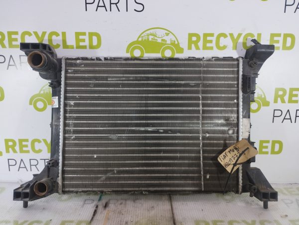 Radiador De Agua Fiat Mobi 1.0 (02097773)