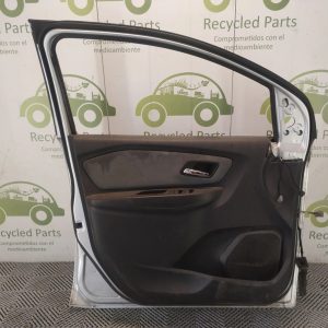 Puerta Delantera Izquierda Chevrolet Spin (06028552)