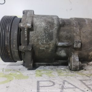 Compresor De A/a Vw Bora 1.9 (06253938)