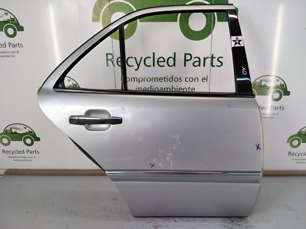 Puerta Trasera Derecha Mercedes Benz C250 (02416429) Lp