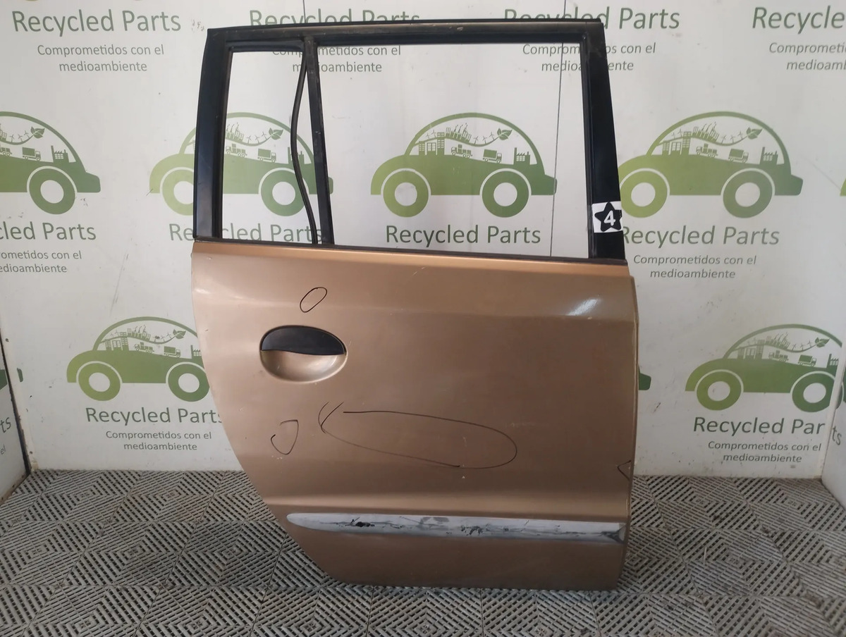 Puerta Trasera Derecha Hyundai Atos Lv (04935566)