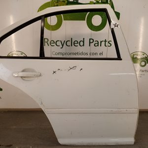 Puerta Trasera Derecha Vw Bora (03510919)