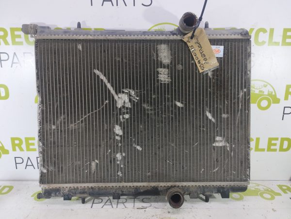 Radiador De Agua Peugeot Partner 1.4 (05900315)