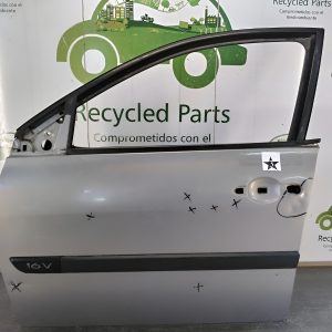 Puerta Delantera Izquierda Renault Megane F2 (04410485)