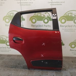 Puerta Trasera Derecha Renault Kwid (05770131)