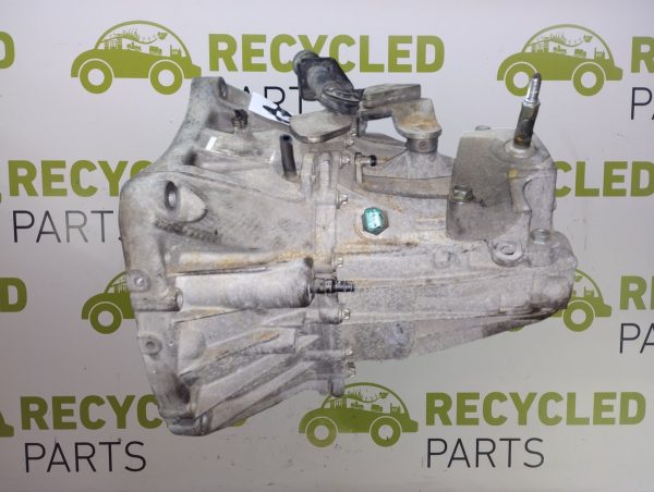 Caja De Velocidades Nissan Tiida 1.8 16v (05103704)