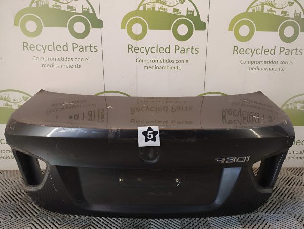 Tapa De Baul Bmw 330 (02684746)