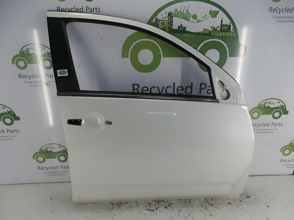Puerta Delantera Derecha Mitsubishi Outlander (02699175)