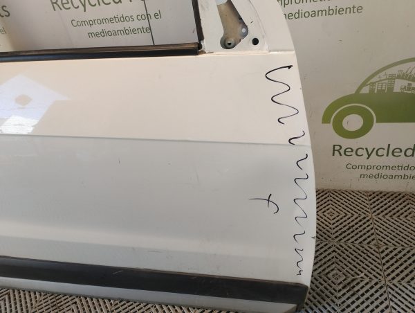 Puerta Delantera Derecha Vw Saveiro (05224296)