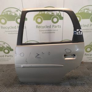 Puerta Trasera Izquierda Chevrolet Corsa (06167702)