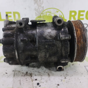 Compresor De A/a Peugeot 308 1.6 (05465383)