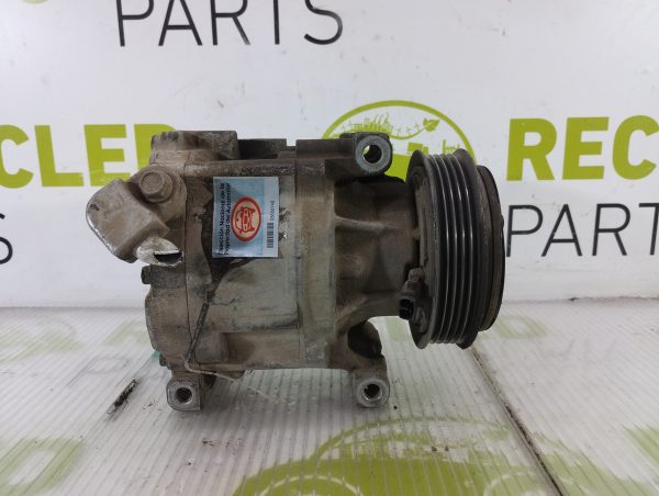 Compresor De A/a Fiat Punto 1.4 (05698748)
