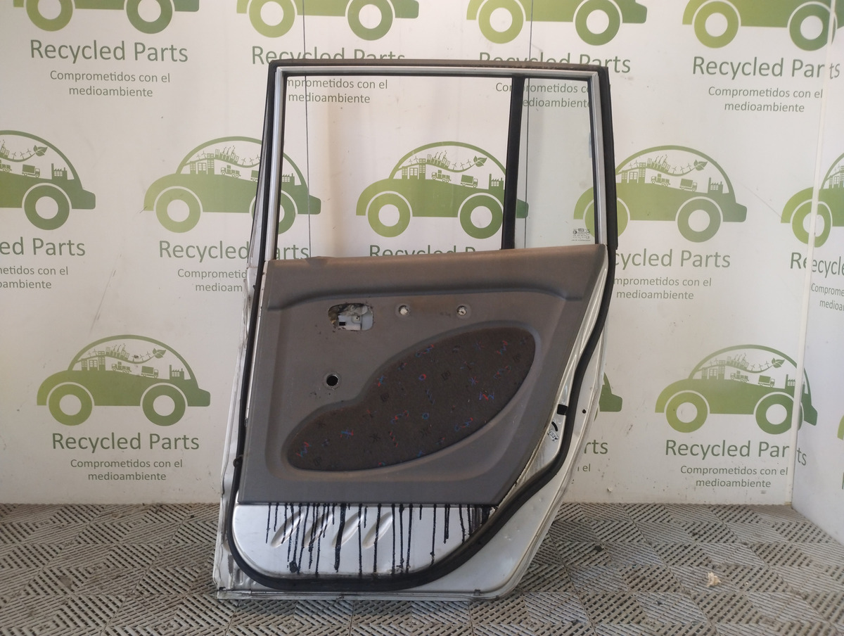 Puerta Trasera Derecha Hyundai Atos Lv (05535893)