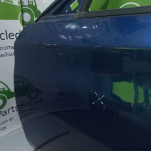 Puerta Delantera Izquierda Hyundai Genesis (04348327) Lp