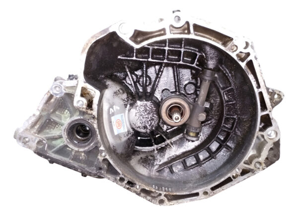 Caja De Velocidades Cehvrolet Classic 1.4 8v (05840552)