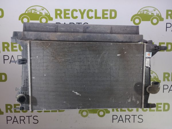 Radiador De Agua Renault Fluence 2.0 (06239007)