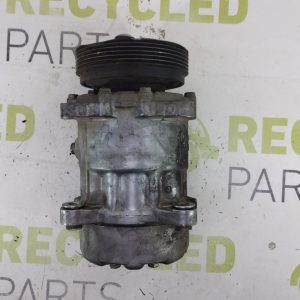 Compresor De A/a Vw Bora 1.8 (06147511)