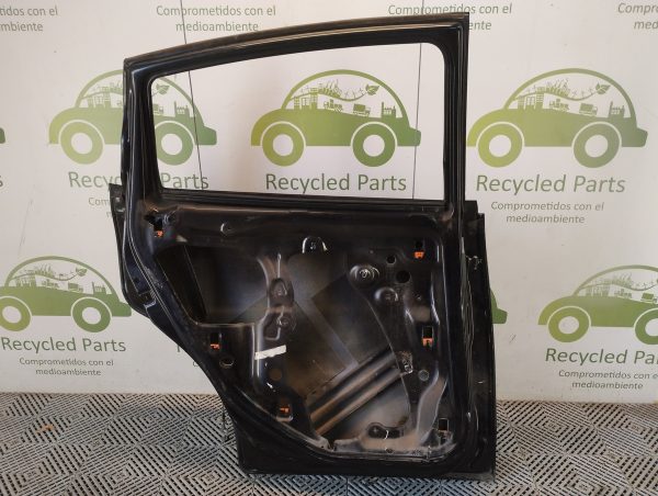 Puerta Trasera Izquierda Seat Leon (05601706)