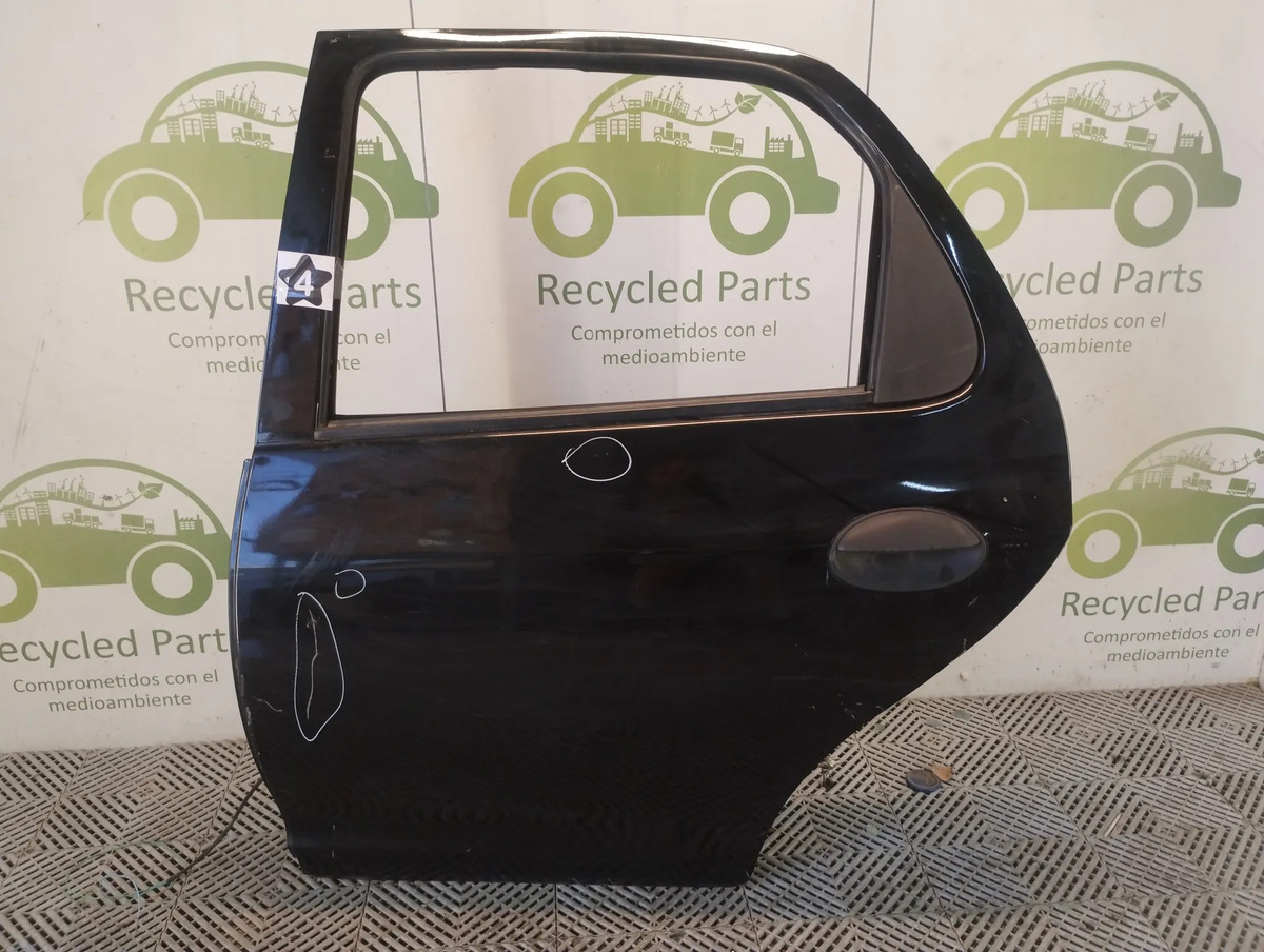 Puerta Trasera Izquierda Suzuki Fun (05871929)