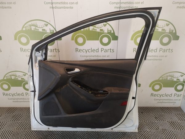 Puerta Delantera Derecha Ford Focus F2 (05831786)