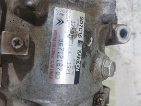 Compresor De A/a Peugeot 207 1.4 Hdi (04864706)