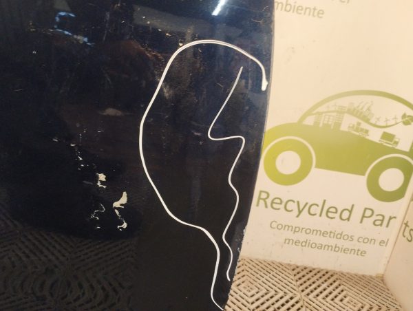 Puerta Delantera Derecha Vw Vento Li (05647297)