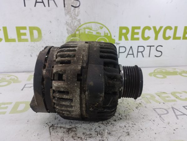 Alternador Toyota Hilux 3.0 (06068607)