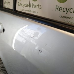 Puerta Trasera Derecha Nissan Tiida 5p (04862215)