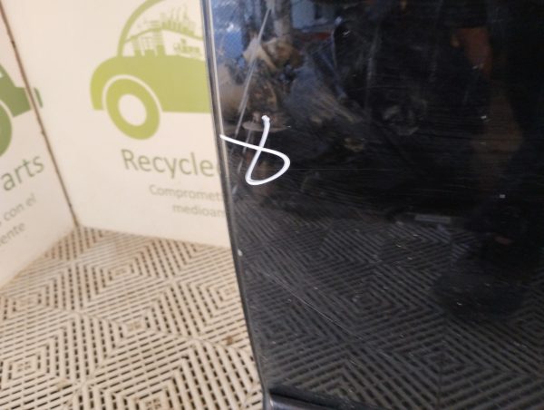 Puerta Trasera Izquierda Hyundai Tucson (05429223)