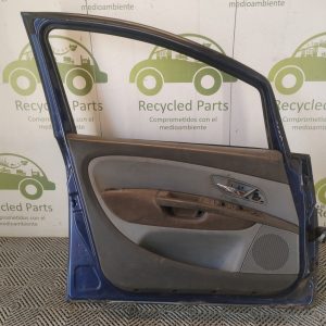Puerta Delantera Izquierda Fiat Linea (05857481)