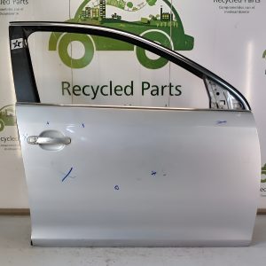 Puerta Delantera Derecha Vw Vento Lv (04342281)