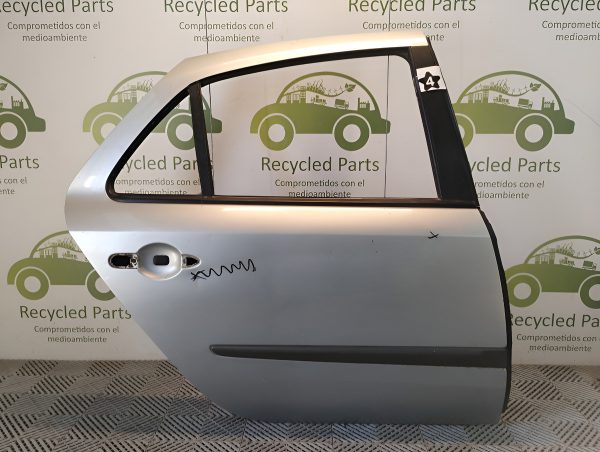 Puerta Trasera Derecha Renault Laguna Ln (05365428)