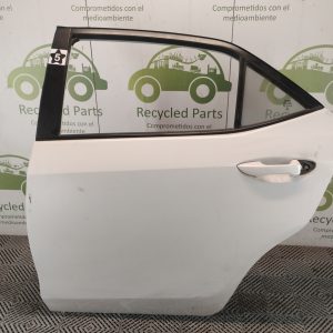Puerta Trasera Izquierda Toyota Corolla G11 (05960619)