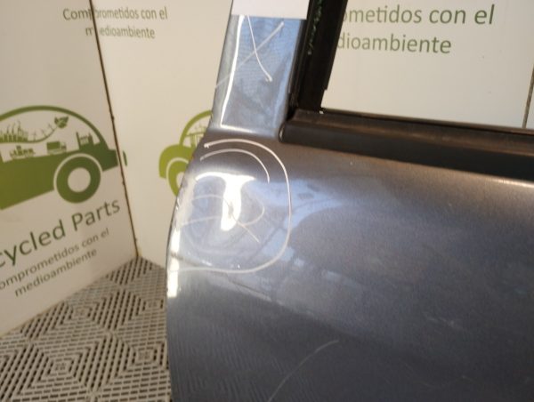 Puerta Trasera Izquierda Vw Gol G2 G3 G4 (04699763)