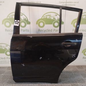 Puerta Trasera Izquierda Nissan Tiida 5p (05700255)