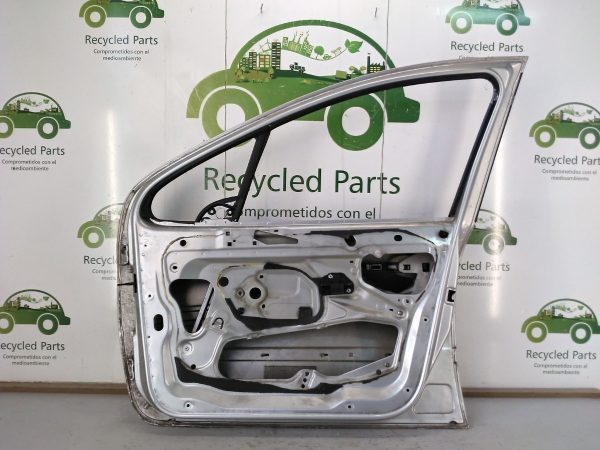 Puerta Delantera Derecha Peugeot 307 (04073964)