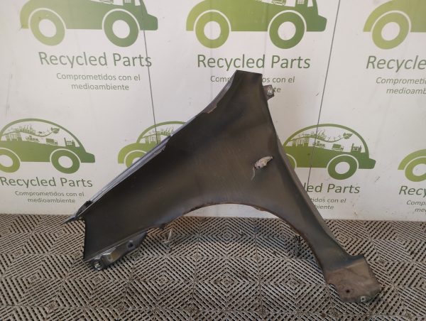 Guardabarro Derecho Toyota Etios (06206156)